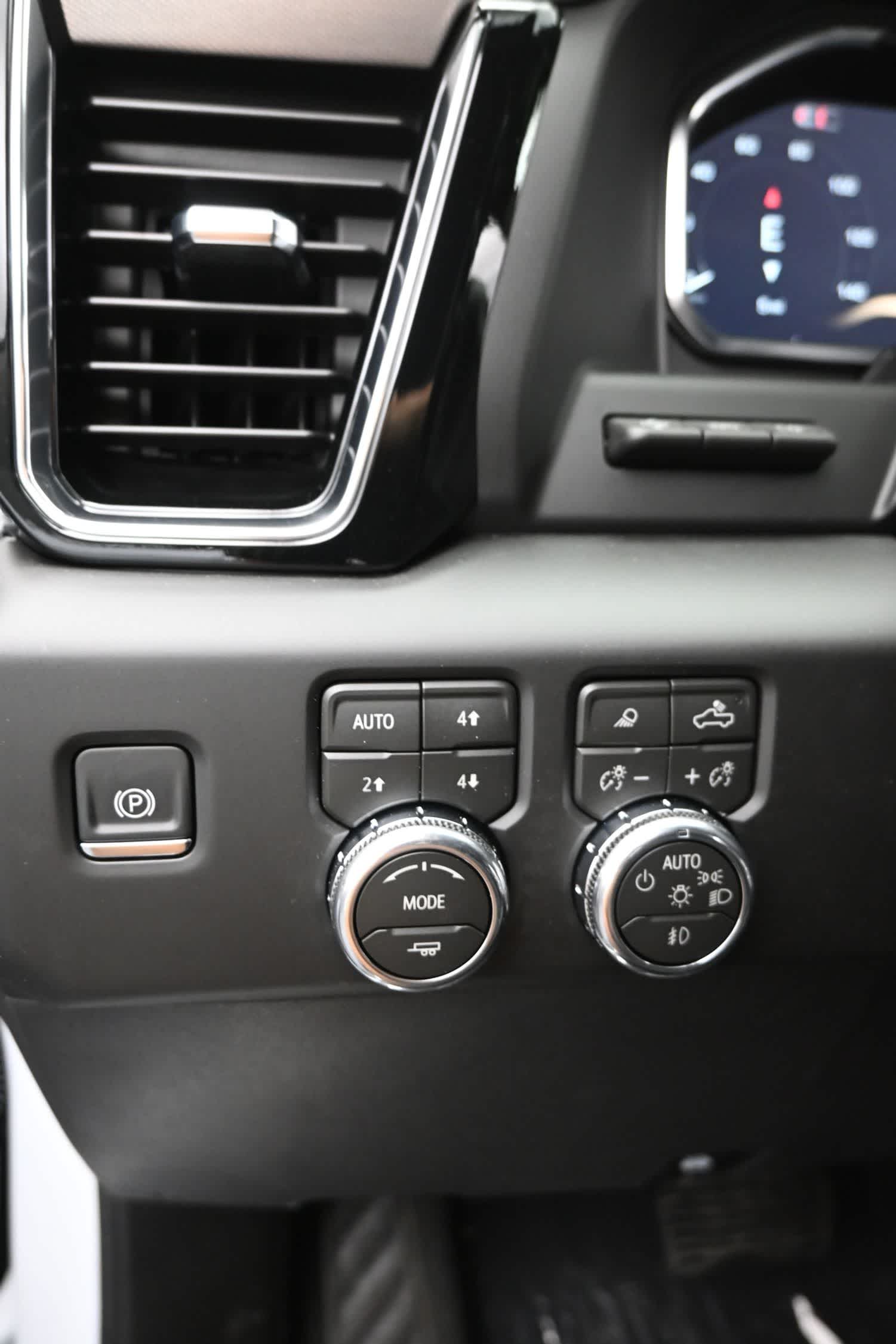 2026 GMC Sierra 1500 Denali - Photo 24