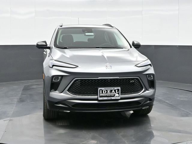 2025 Buick Encore GX Sport Touring photo 2