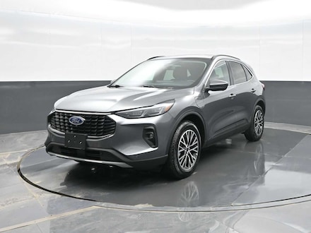 2025 Ford Escape Phev