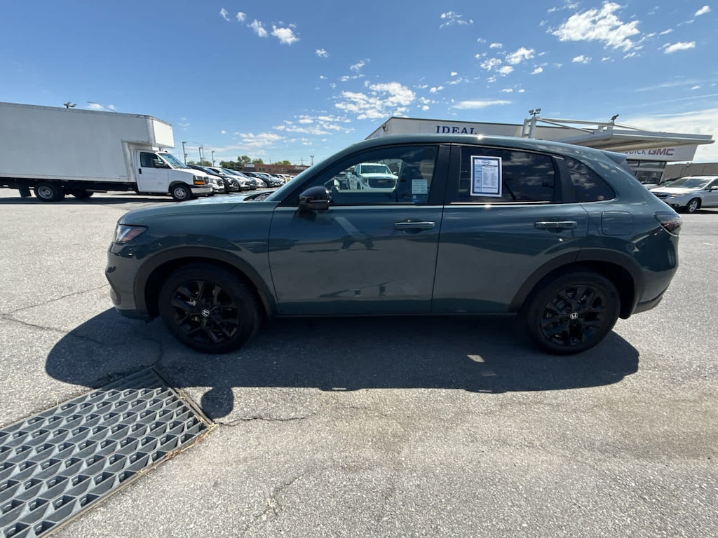Used 2025 Honda HR-V Sport