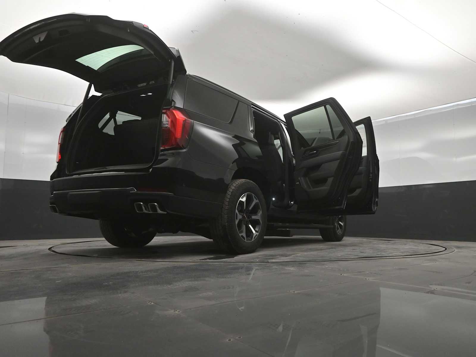 2026 GMC Yukon AT4 - Photo 46