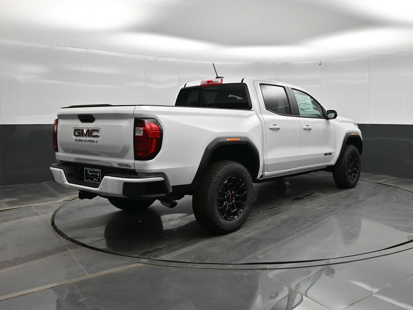 2026 GMC Canyon Elevation - Photo 7