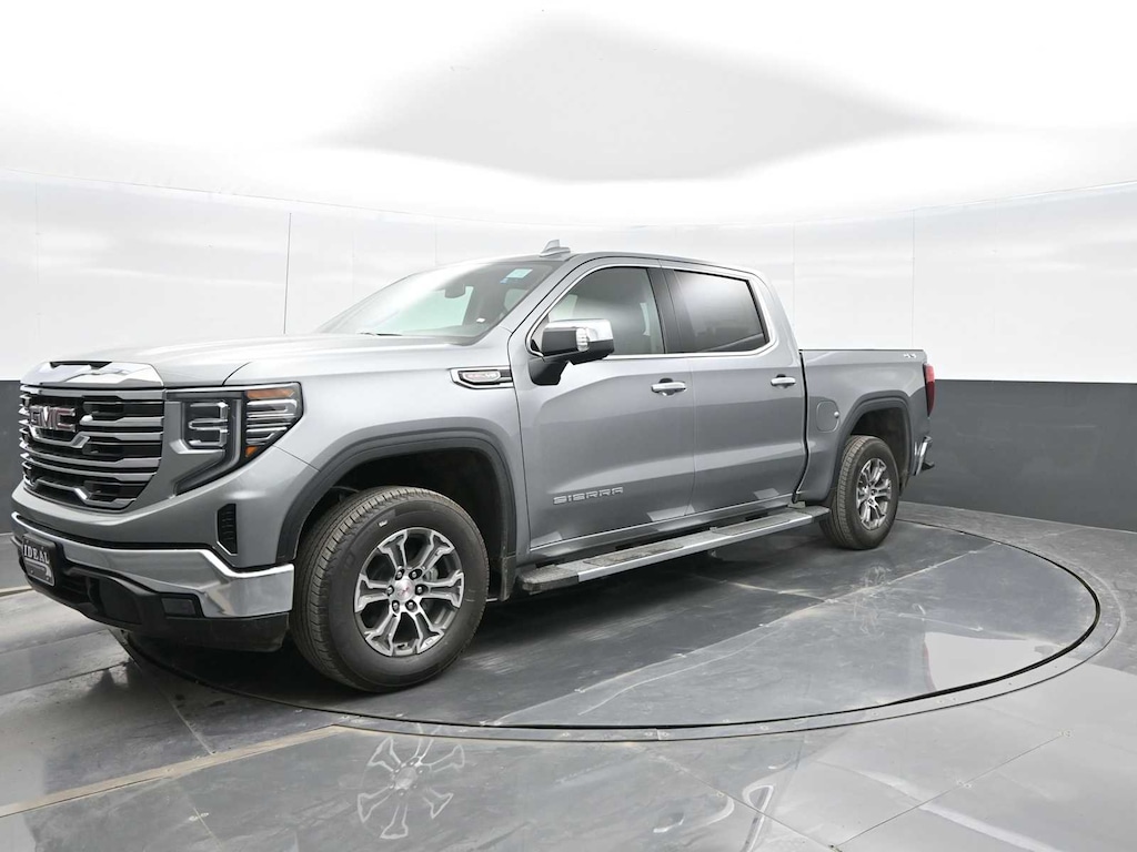 New 2025 GMC Sierra 1500 SLT Truck