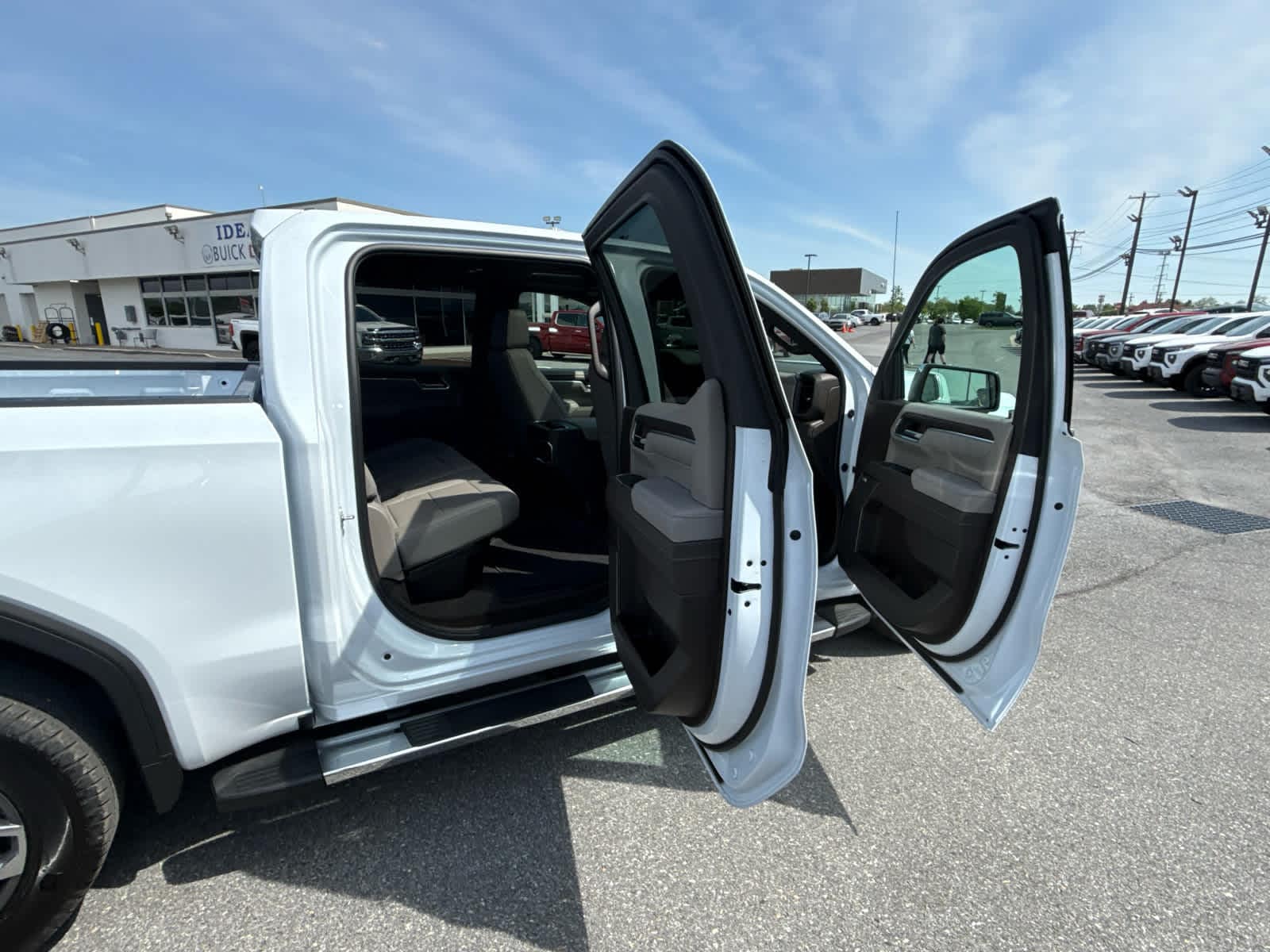 2026 GMC Sierra 1500 SLT - Photo 30