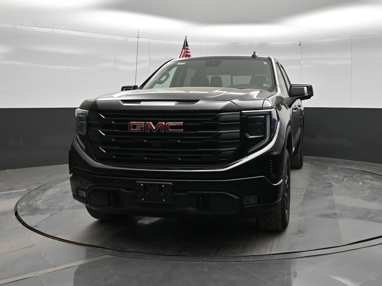 2026 GMC Sierra 1500 Elevation - Photo 3