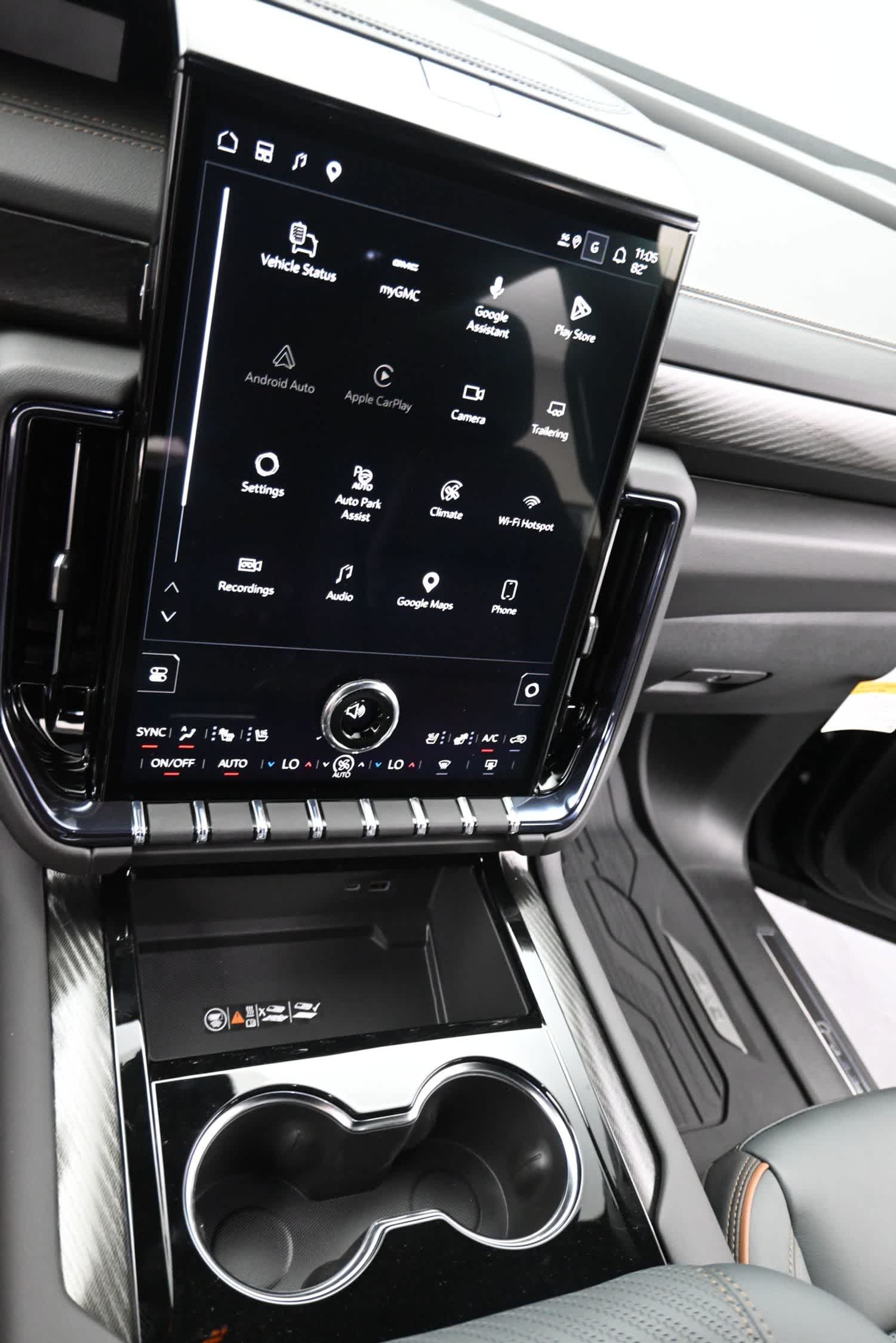 2026 GMC Yukon AT4 - Photo 21