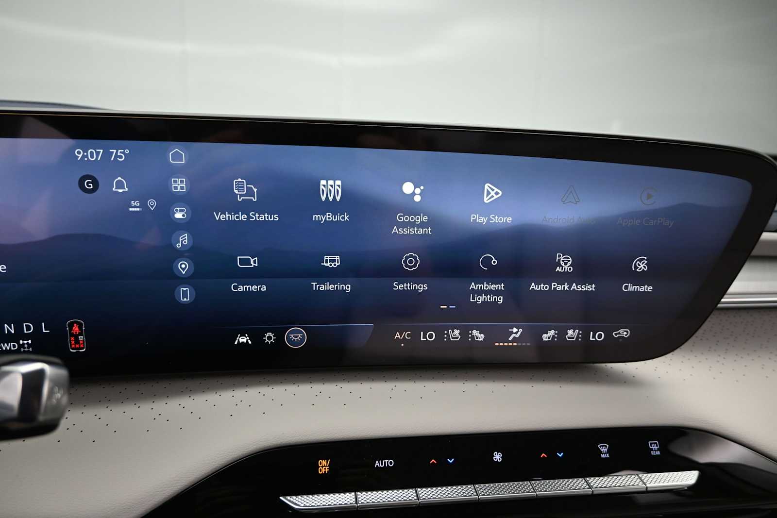 2026 Buick Enclave Avenir - Photo 18