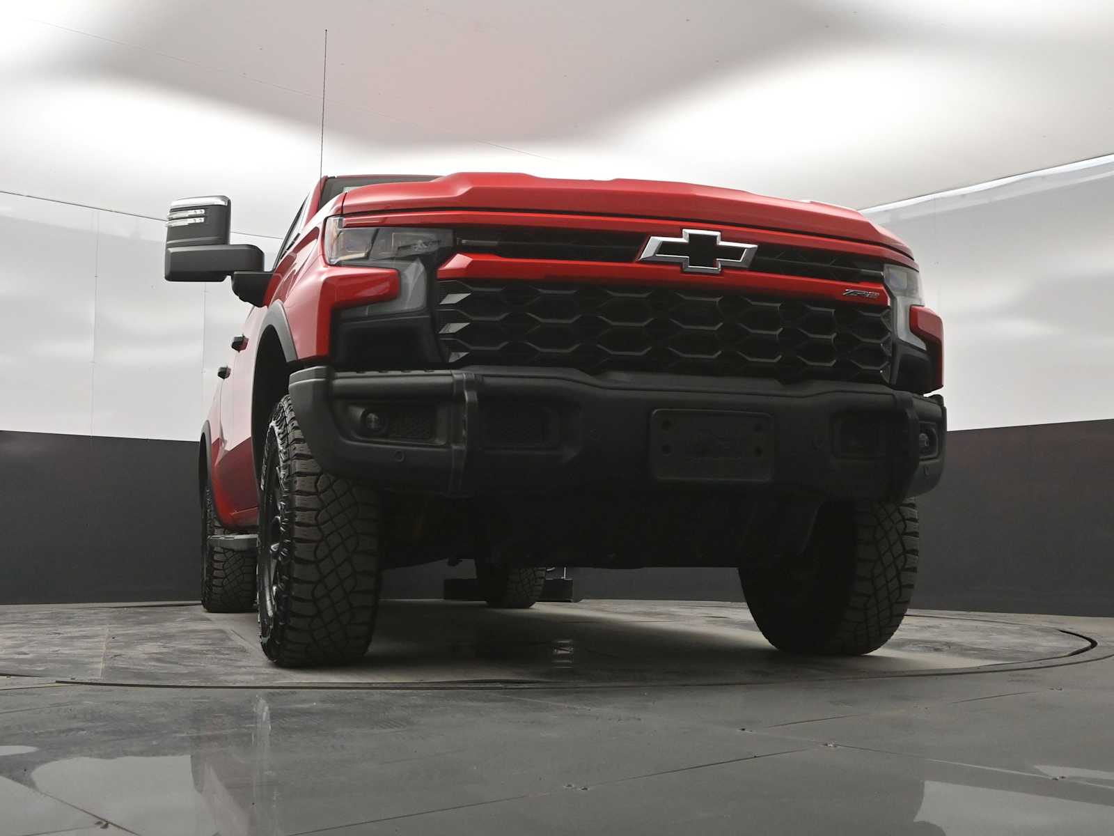 2024 Chevrolet Silverado 1500 ZR2 - Photo 33