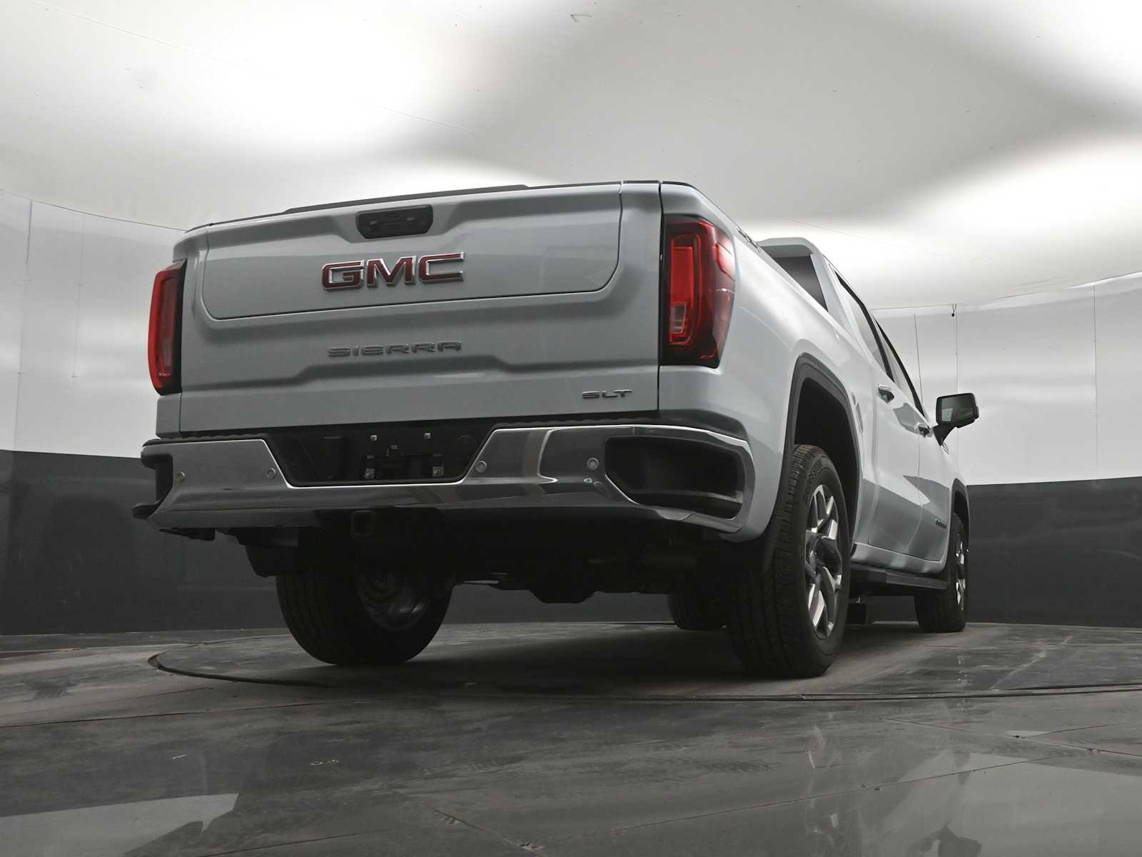 2026 GMC Sierra 1500 SLT - Photo 39
