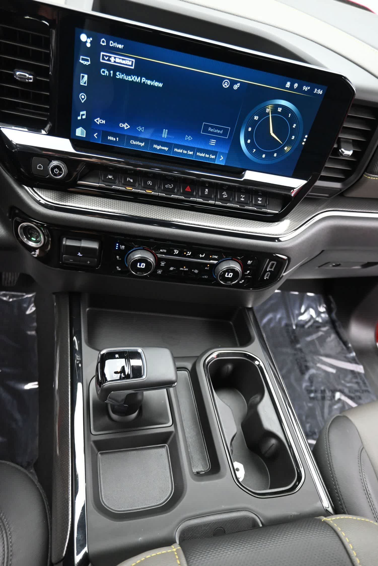 2024 Chevrolet Silverado 1500 ZR2 - Photo 21