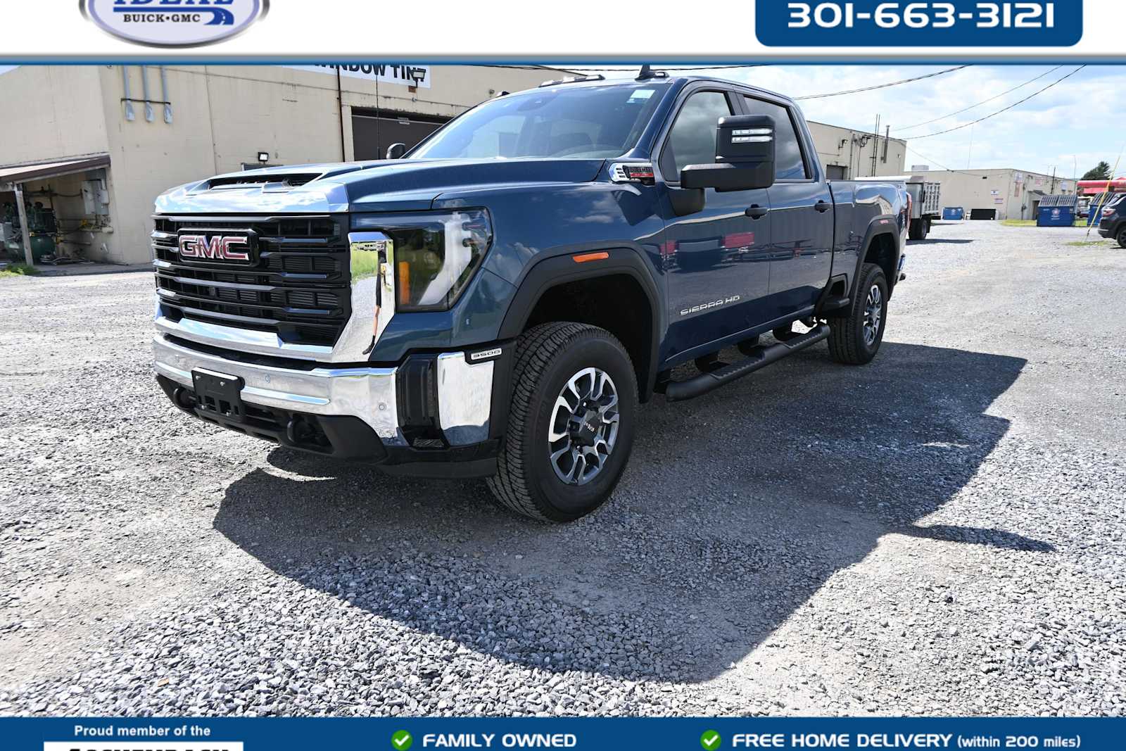 2026 GMC Sierra 4WD Crew Cab Standard Box Pro's photo