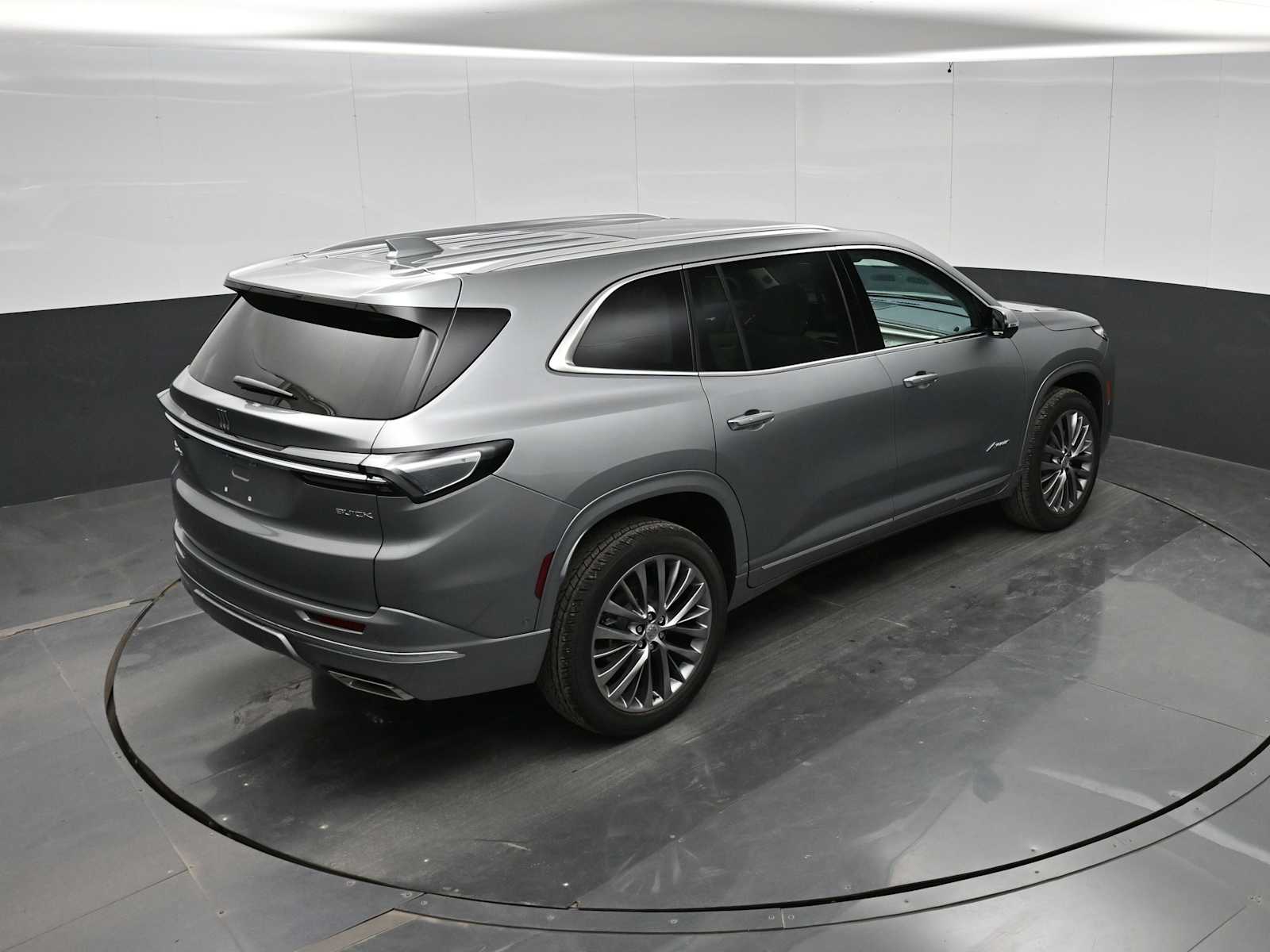 2026 Buick Enclave Avenir - Photo 28