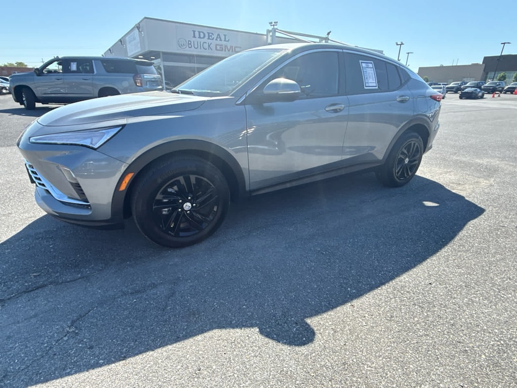 Used 2025 Buick Envista Preferred SUV