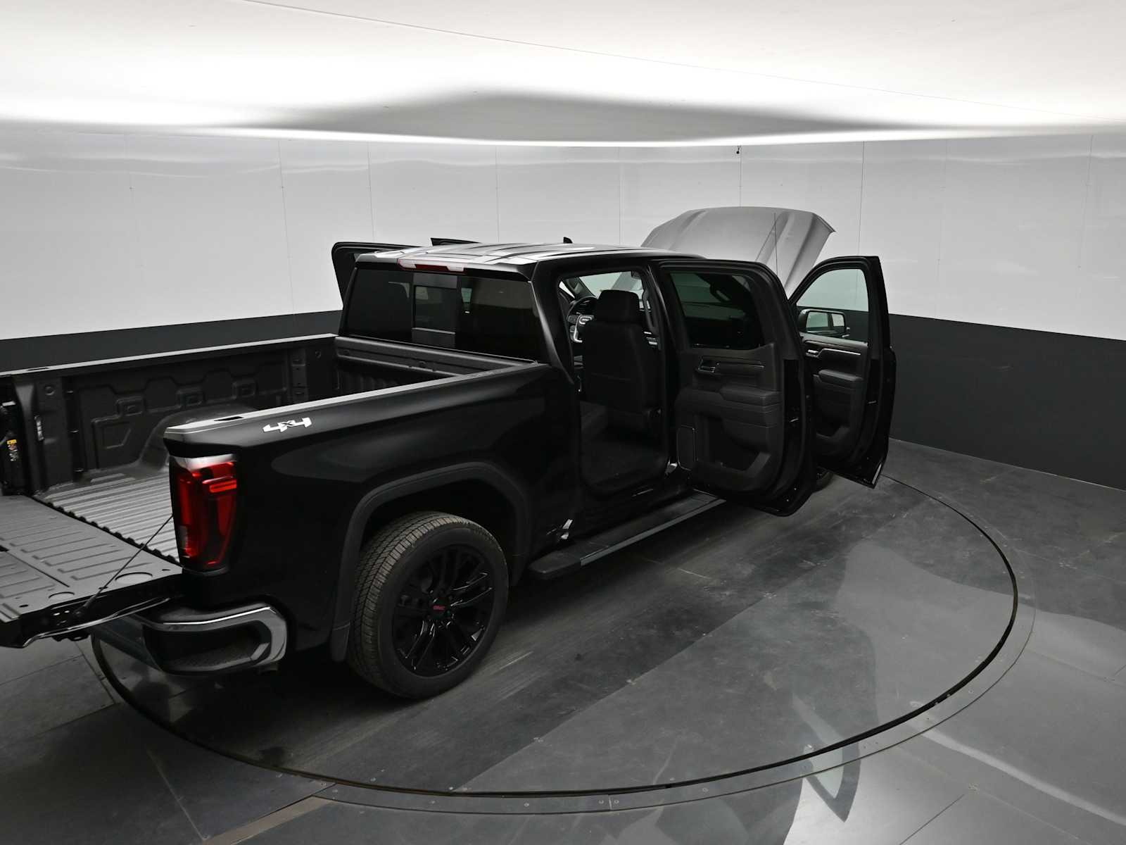 2026 GMC Sierra 1500 SLT - Photo 45