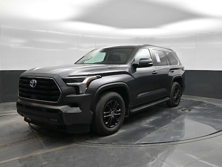 2024 Toyota Sequoia SR5