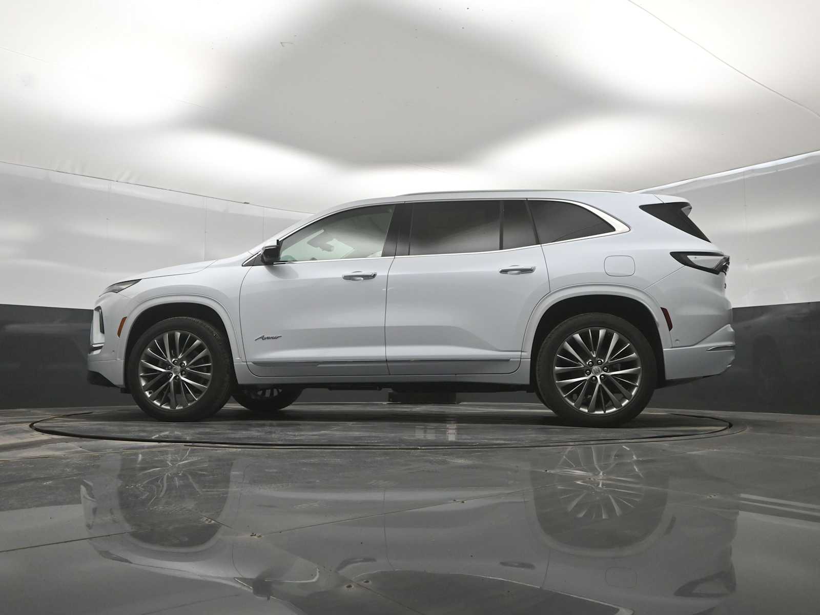 2026 Buick Enclave Avenir - Photo 36