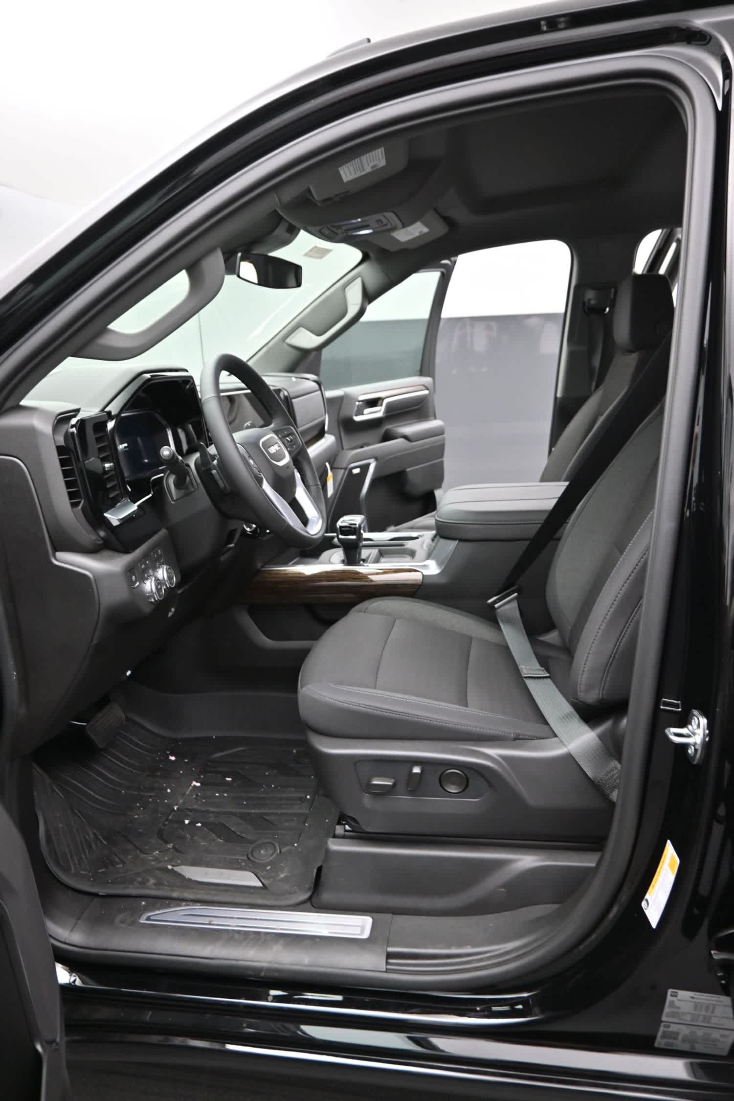 2026 GMC Sierra 1500 Elevation - Photo 17