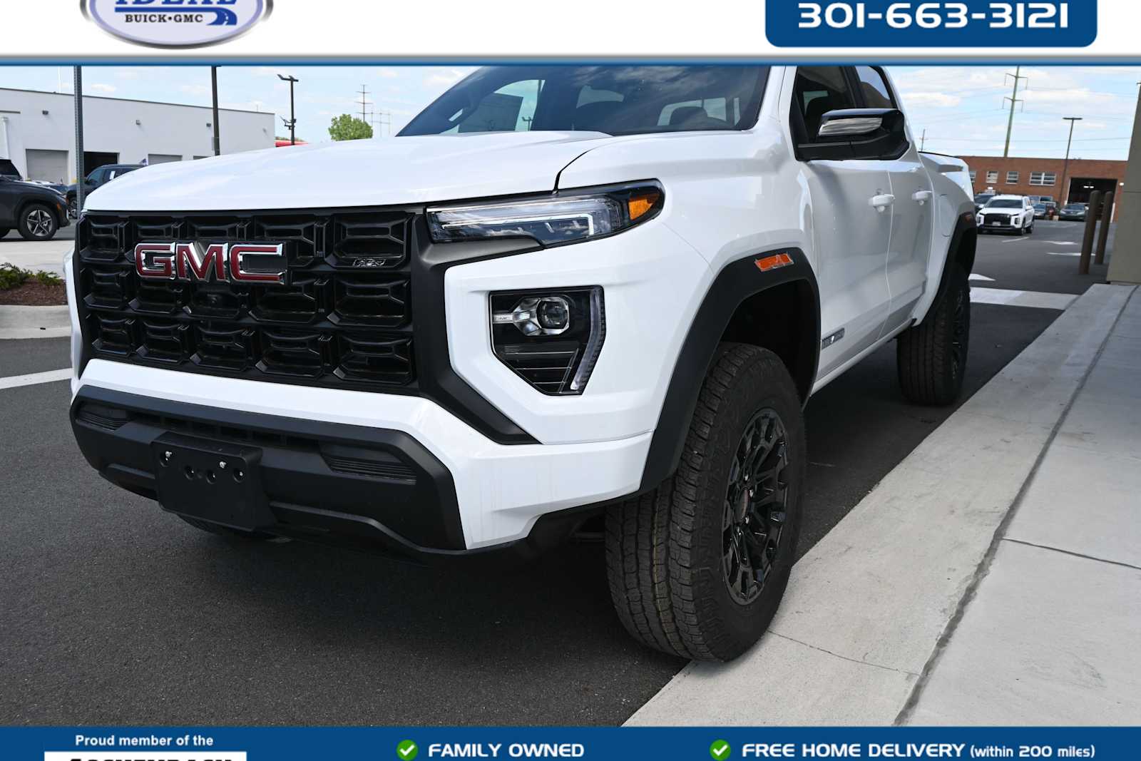 2026 GMC Canyon 2WD Elevation Crew Cab Short Box's photo