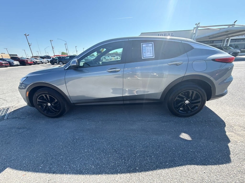 Used 2025 Buick Envista Preferred SUV