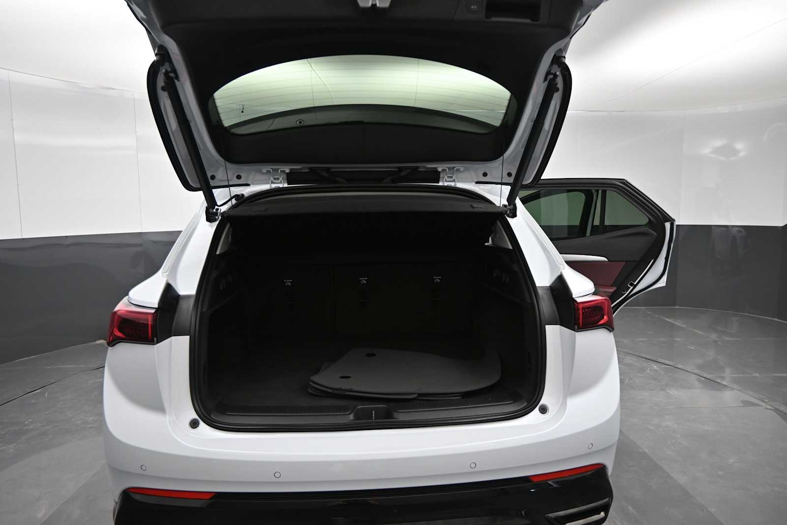 2026 Buick Envision Sport Touring - Photo 13