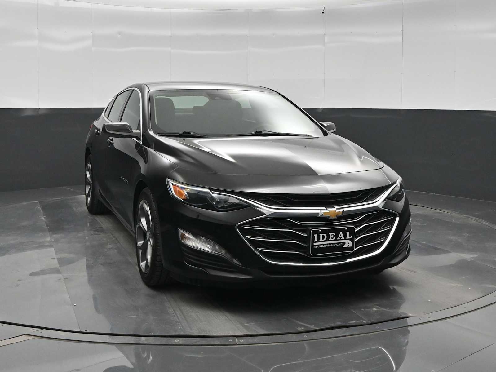 1G1ZD5ST9RF162440