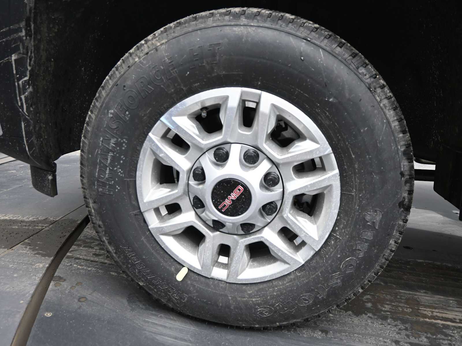 2026 GMC Sierra 2500HD Pro - Photo 10