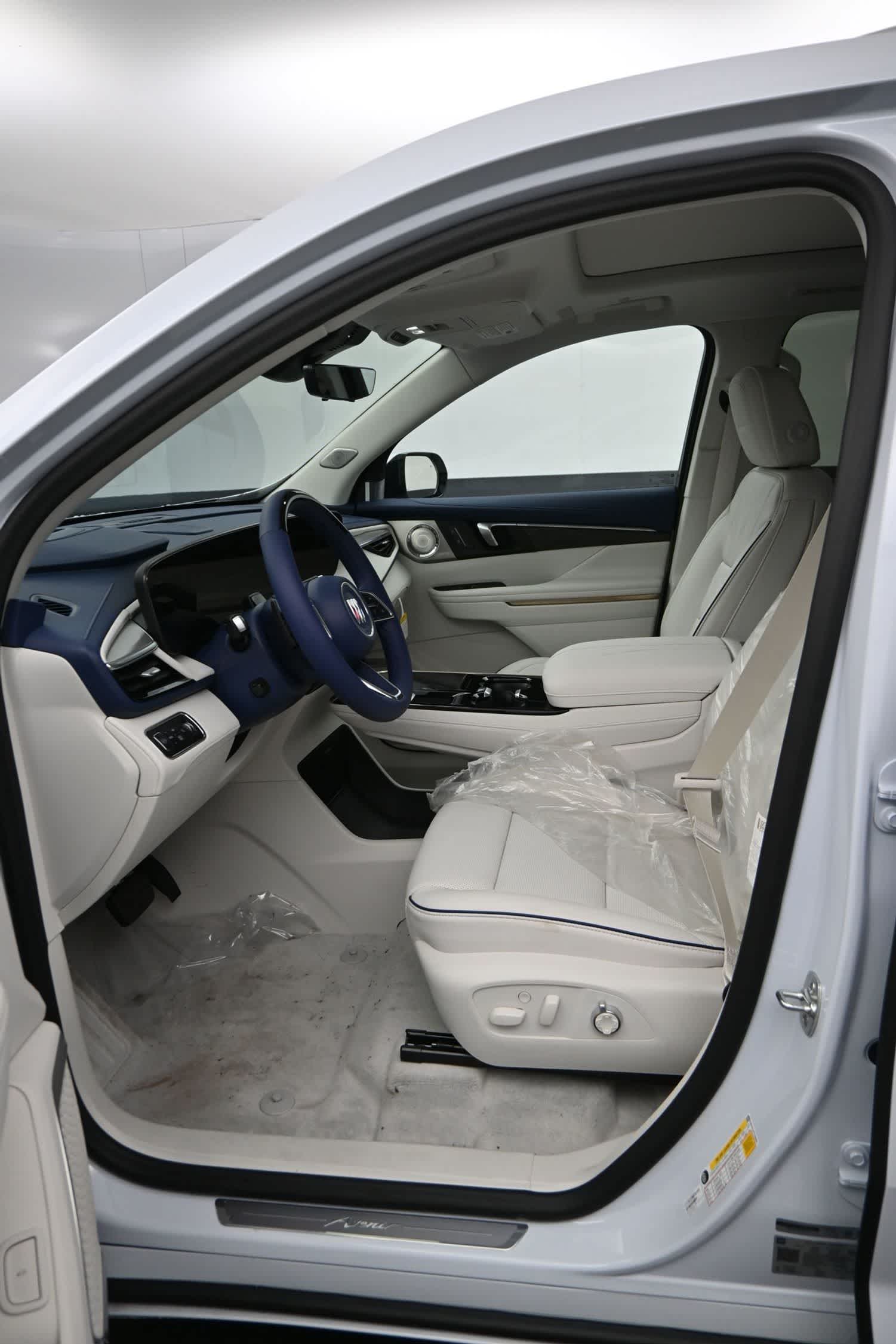 2026 Buick Enclave Avenir - Photo 11