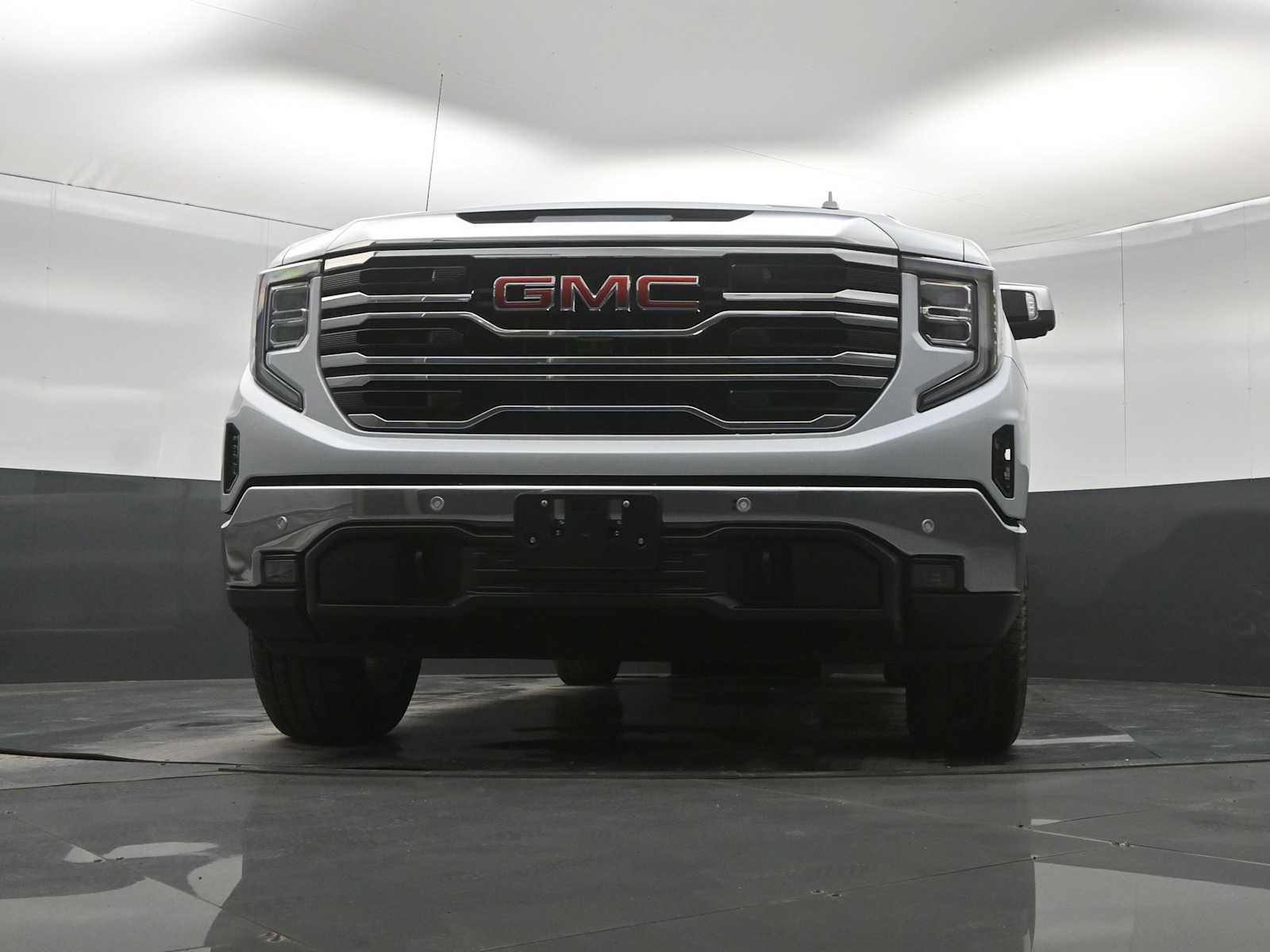 2026 GMC Sierra 1500 SLT - Photo 31