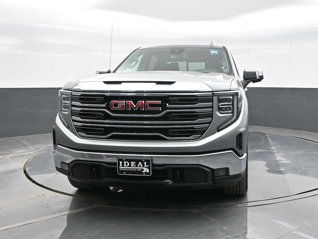 New 2025 GMC Sierra 1500 SLT Truck