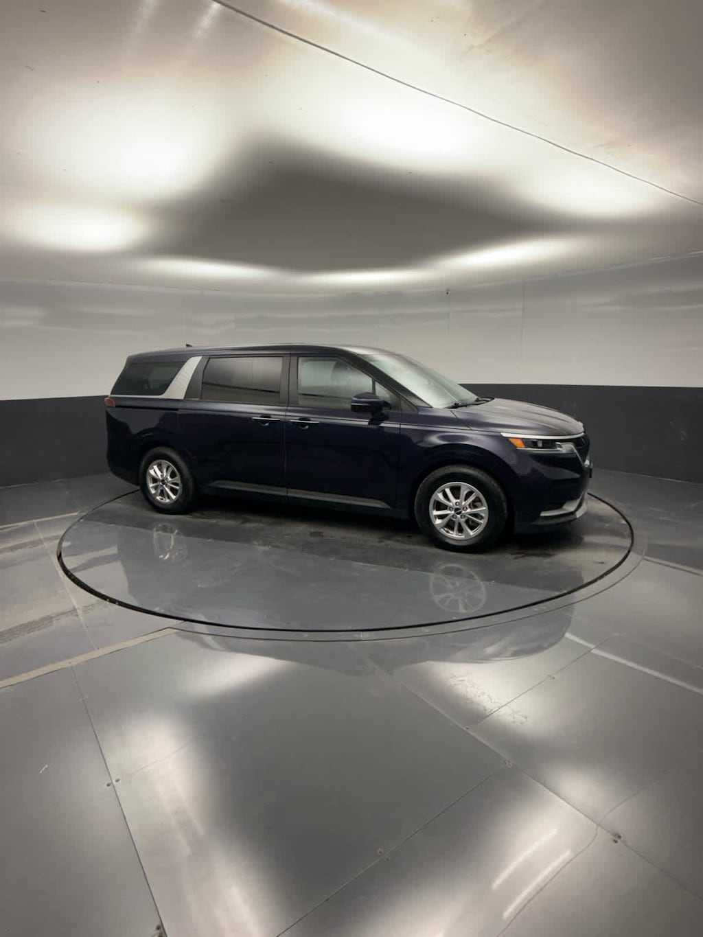 Used 2022 Kia Carnival LXS