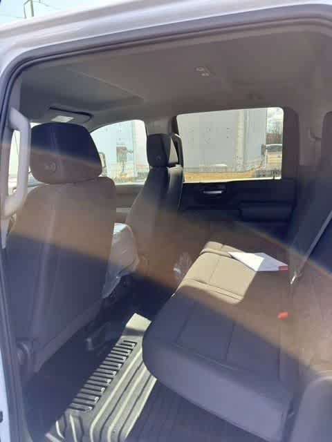 2025 GMC Sierra 3500HD Pro - Photo 7