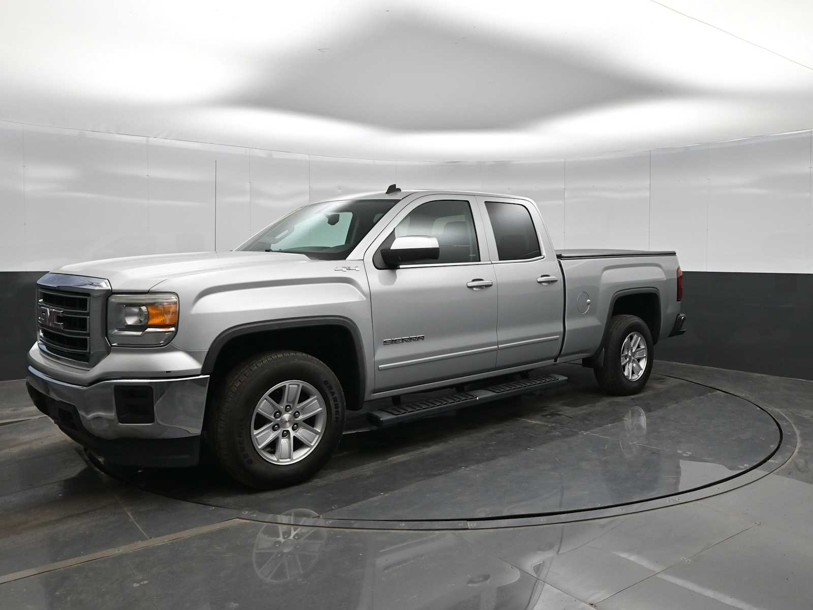 2014 GMC Sierra 1500 SLE's photo