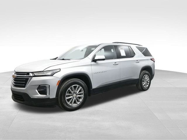 2022 Chevrolet Traverse Leather photo 2