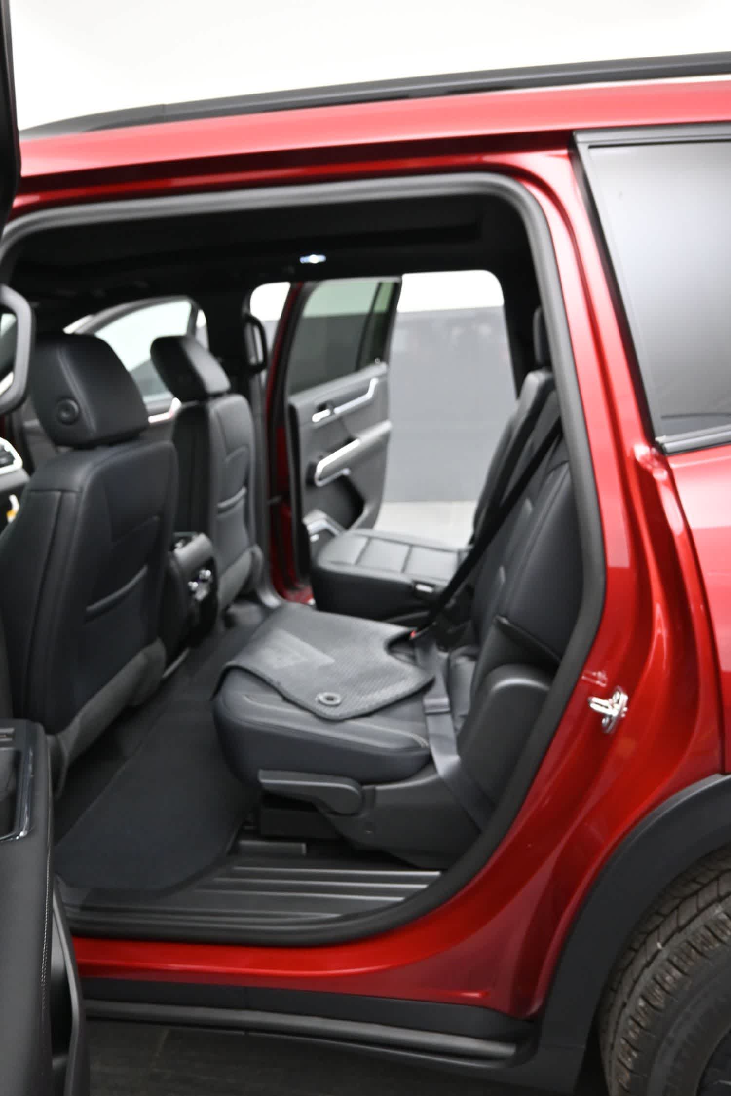 2026 GMC Acadia Elevation - Photo 15