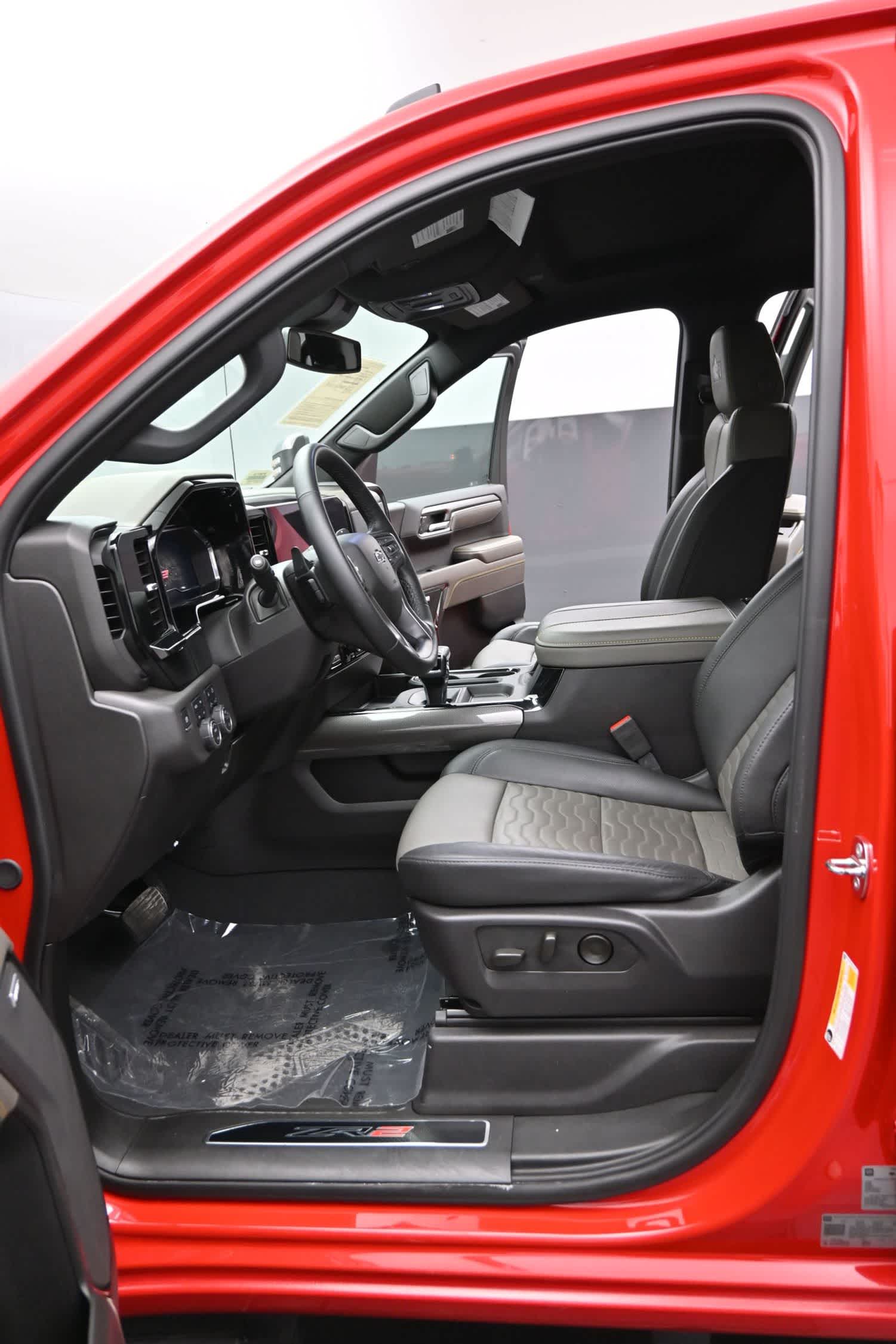 2024 Chevrolet Silverado 1500 ZR2 - Photo 16