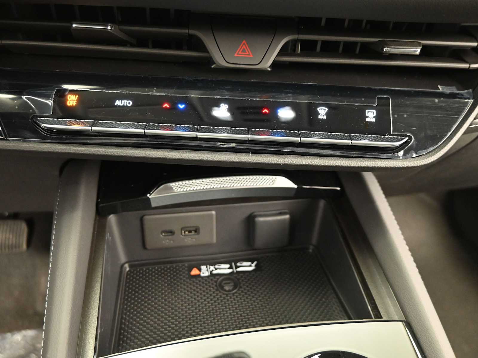 2026 Buick Envision Avenir - Photo 19