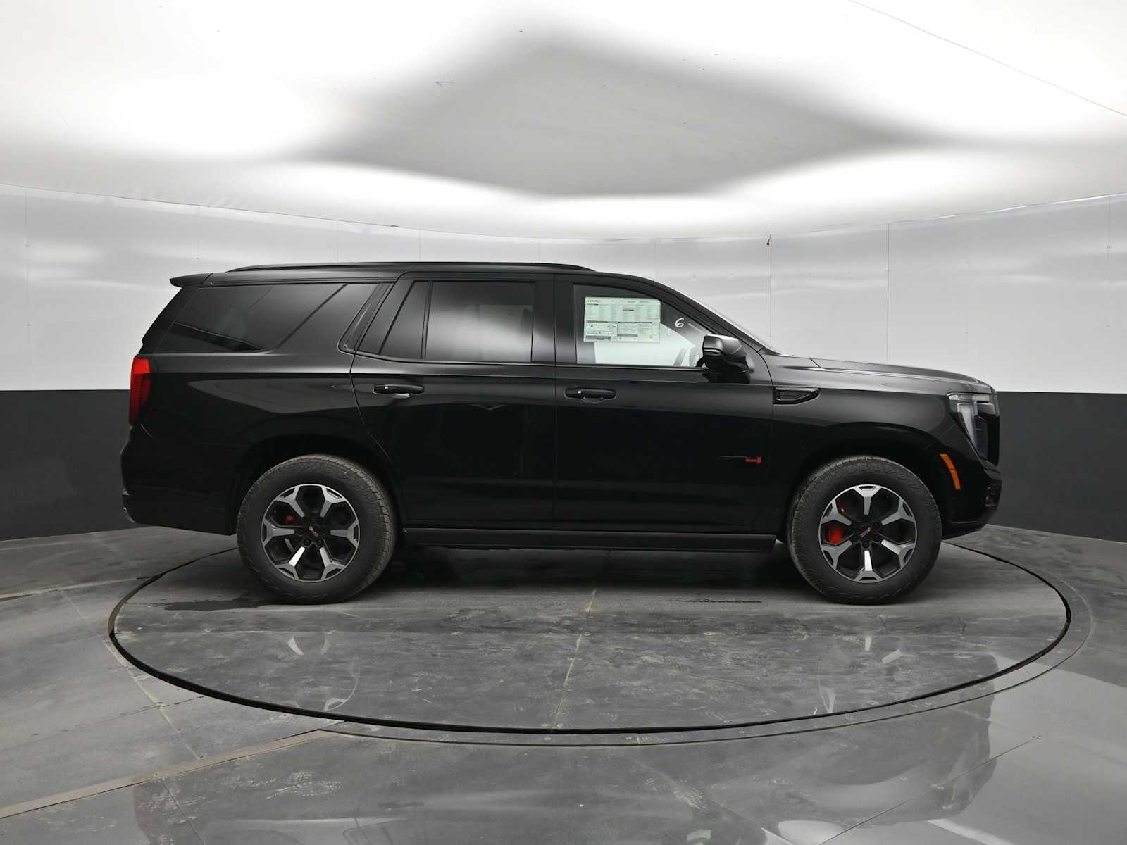 2026 GMC Yukon AT4 - Photo 9