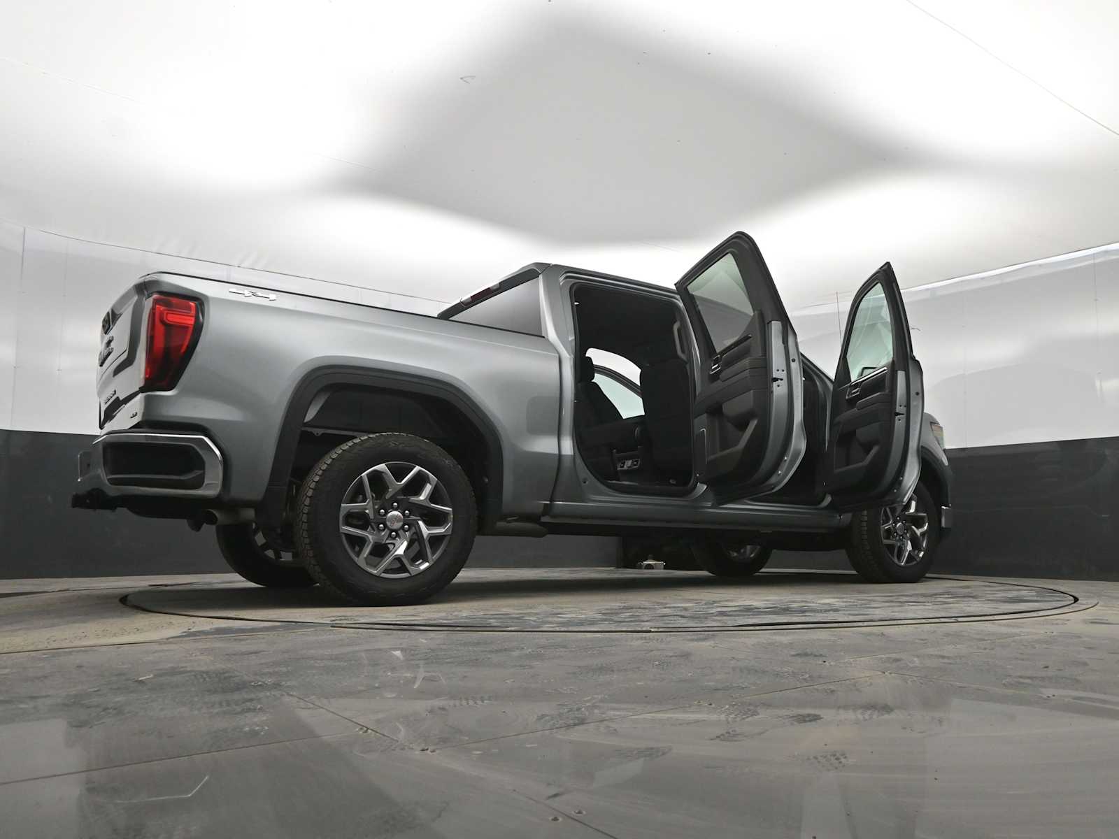 2026 GMC Sierra 1500 SLE - Photo 44