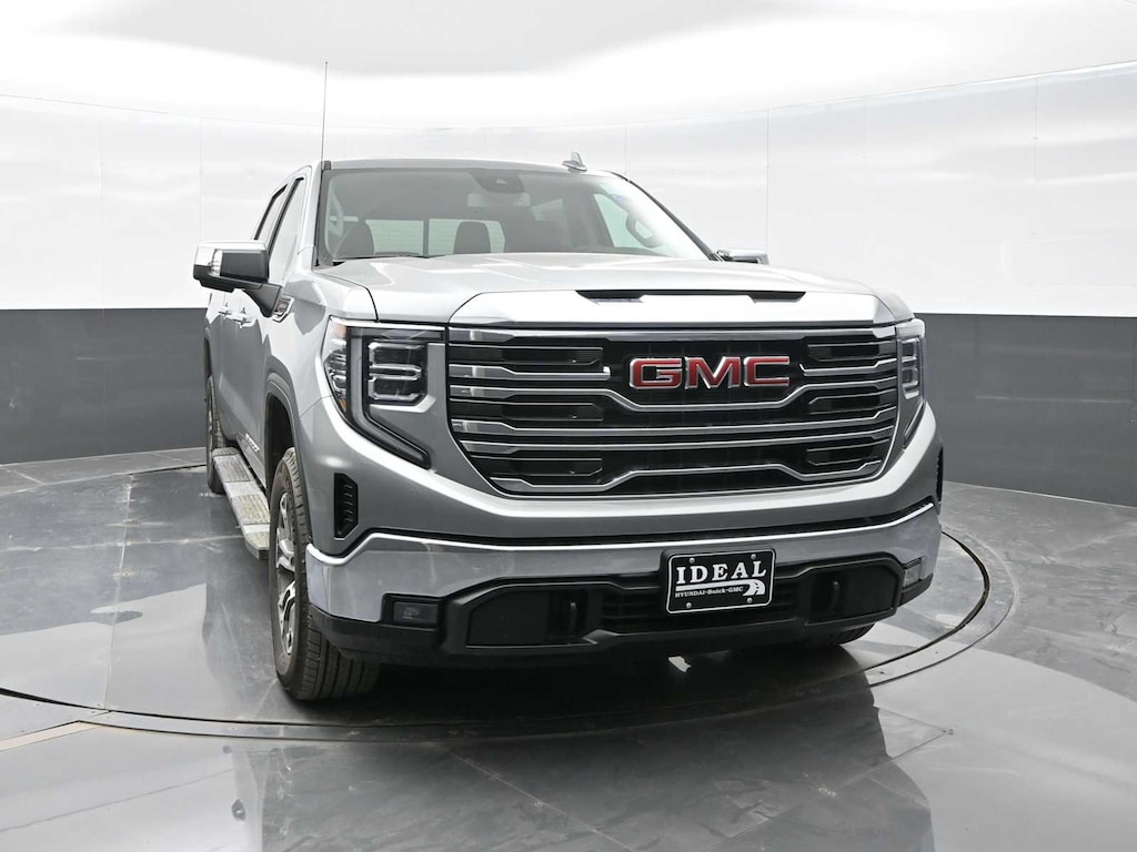 New 2025 GMC Sierra 1500 SLT Truck