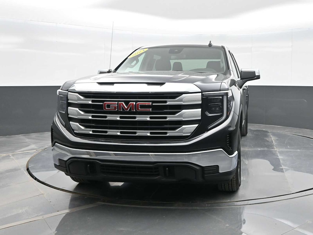 New 2024 GMC Sierra 1500 SLE Truck