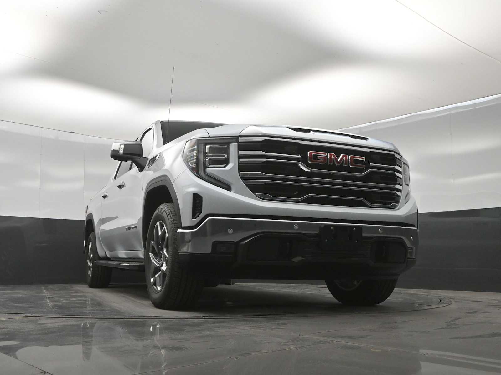2026 GMC Sierra 1500 SLT - Photo 35