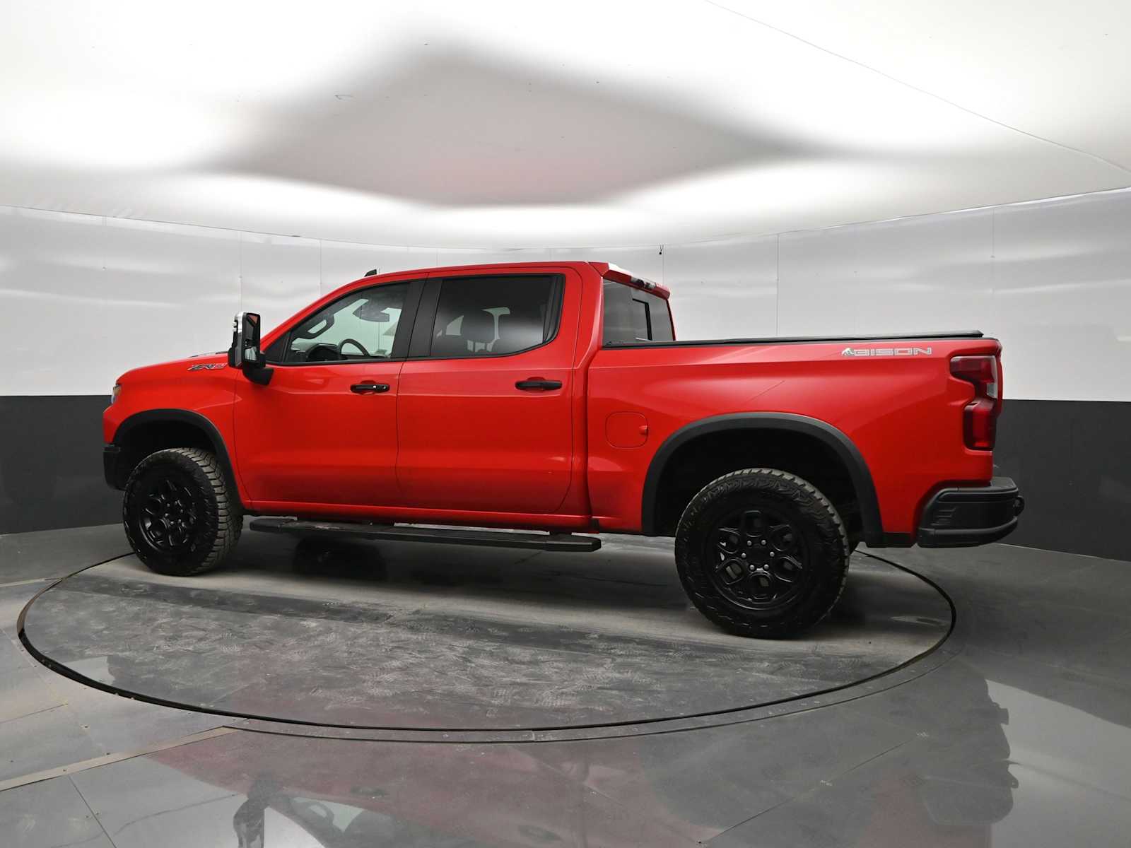 2024 Chevrolet Silverado 1500 ZR2 - Photo 5