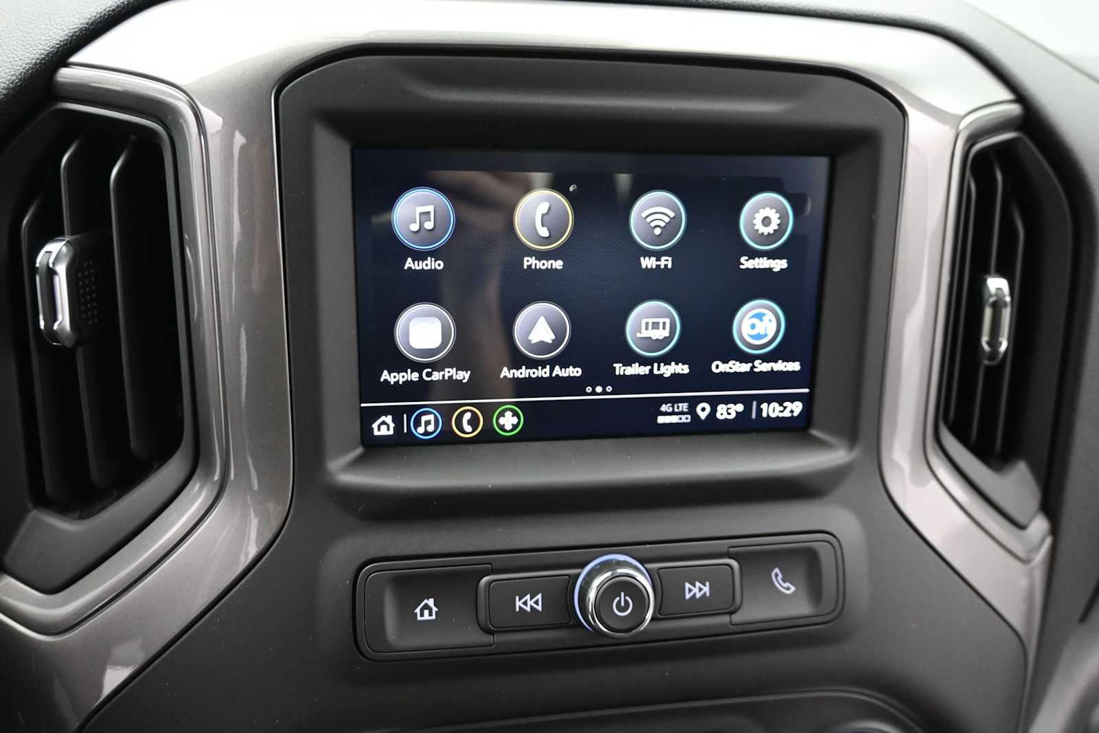 2026 GMC Sierra 1500 SLT - Photo 18