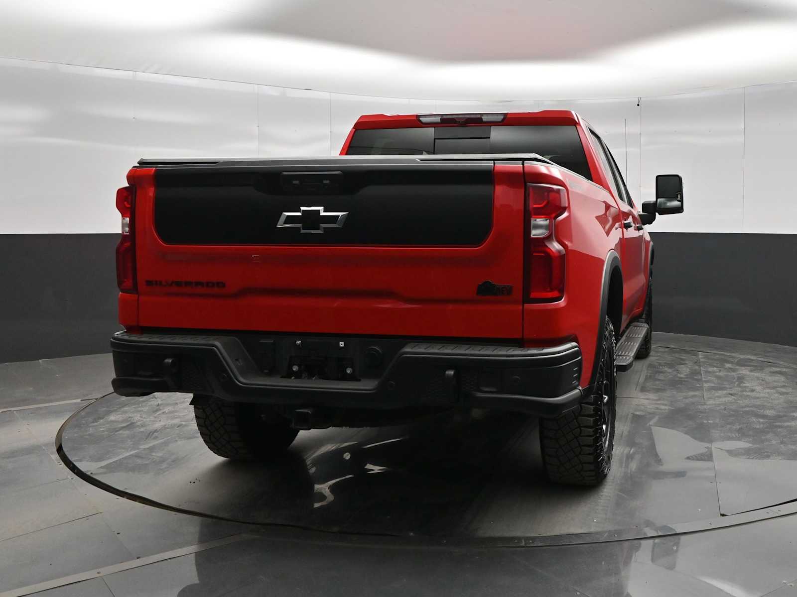 2024 Chevrolet Silverado 1500 ZR2 - Photo 6