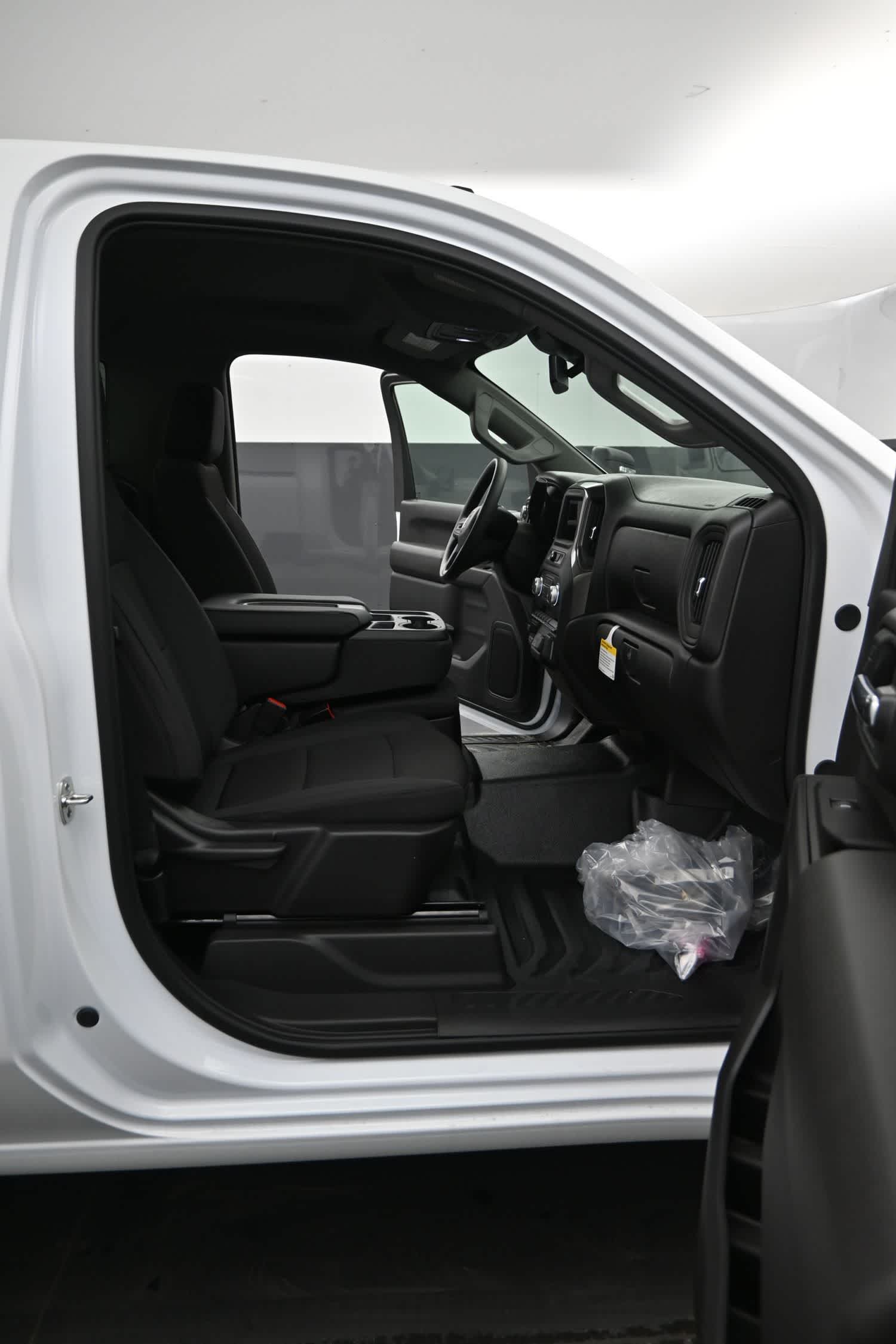 2026 GMC Sierra 2500HD Pro - Photo 13