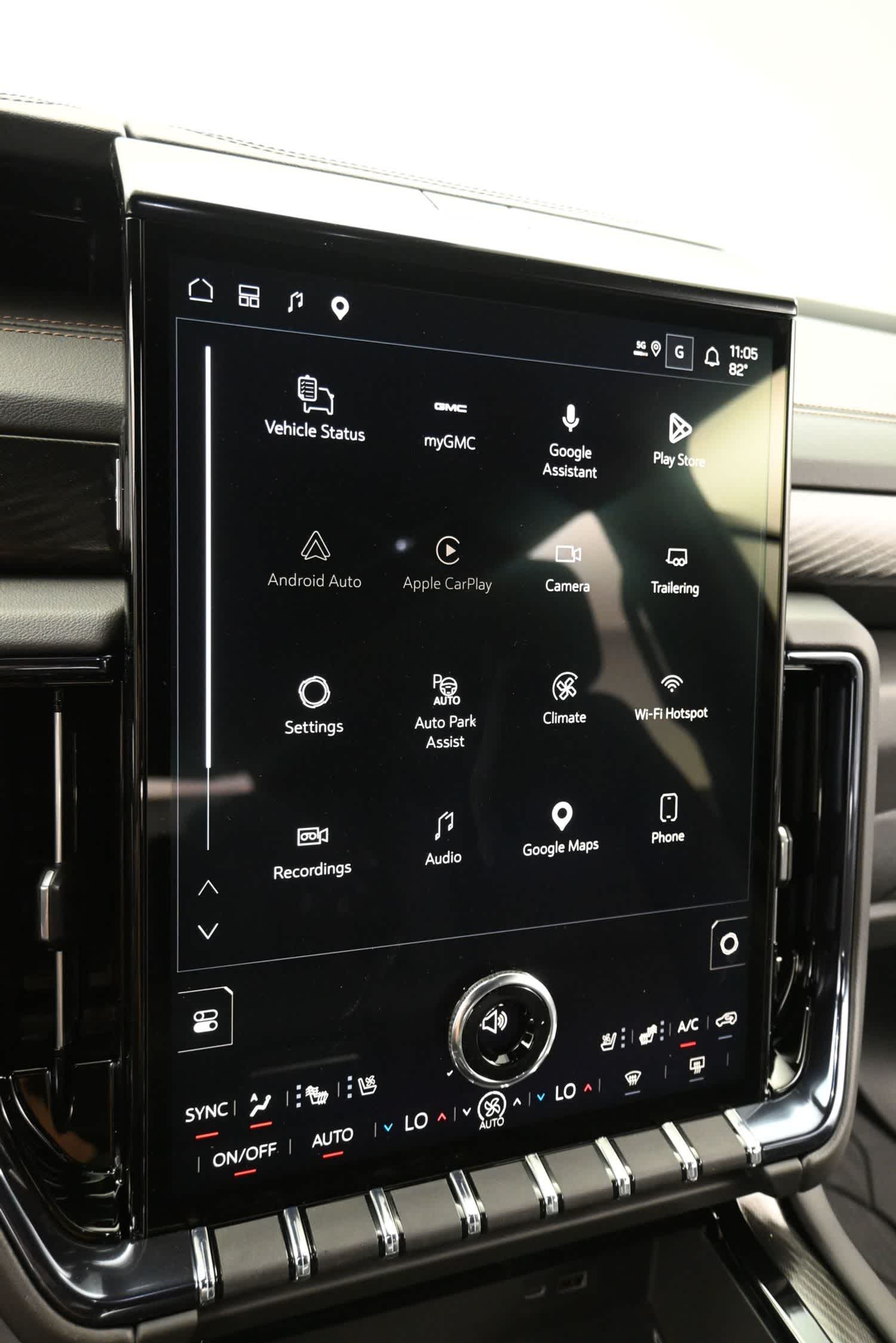 2026 GMC Yukon AT4 - Photo 18