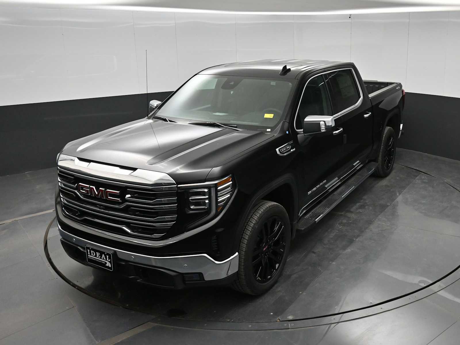 2026 GMC Sierra 1500 SLT - Photo 29