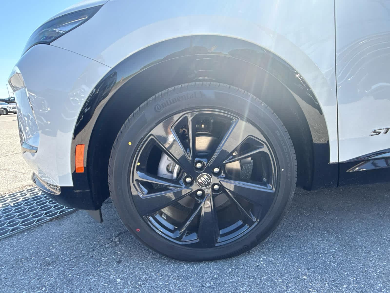 2026 Buick Envision Sport Touring - Photo 18