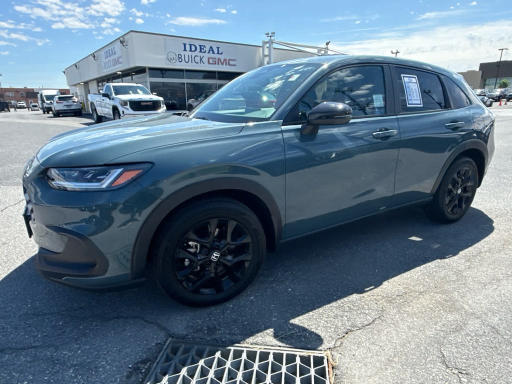 Used 2025 Honda HR-V Sport
