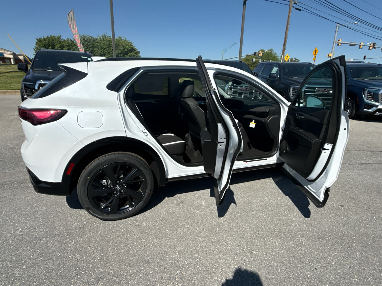 2026 Buick Envision Sport Touring - Photo 33